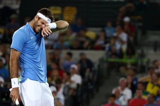 Dù rất cố gắng nhưng Del Potro phải thất thủ trước tay vợt người Anh